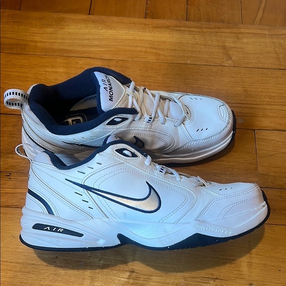 Nike Men's White Air Monarch IV Training Shoes Size 11 - Picture 8 of 8
